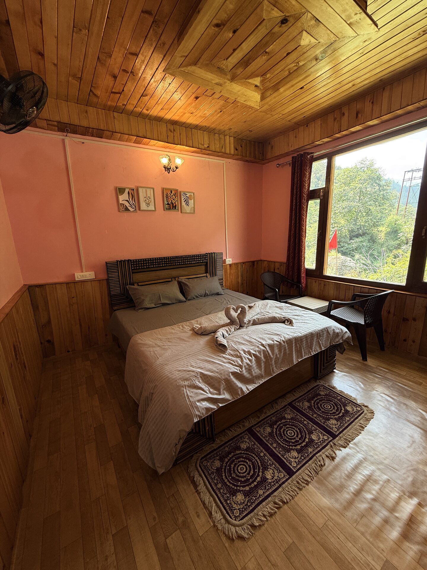 River view room wide